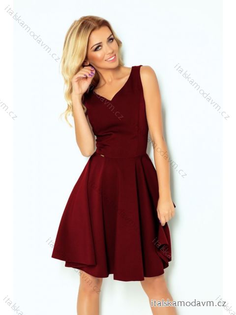 114-11 Flared dress - heart-shaped neckline - Burgundy color