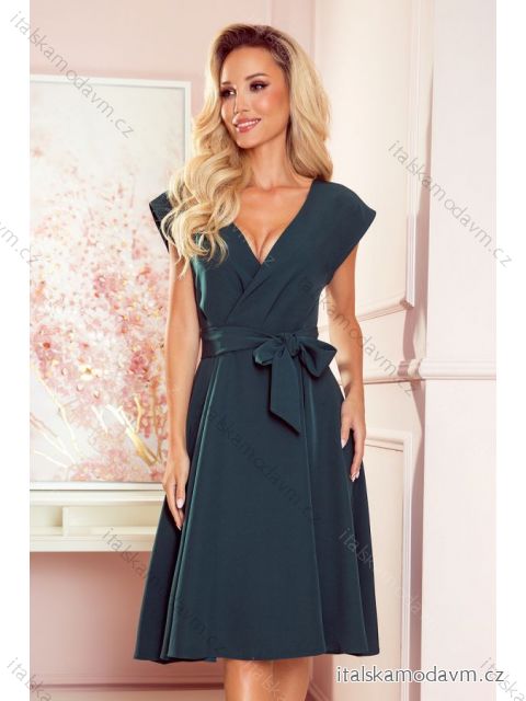 348-2 SCARLETT - rozšírené šaty s výstrihom - zelené