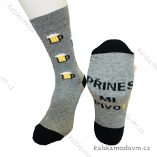 Ponožky veselé pivo slabé pánske CRAZY SOCKS prines mi pivo pre pivare (40-43,44-47) POĽSKÁ MODA DPP22026A