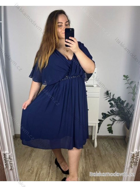 Šaty spoločenské elegantné plesové krátké krátký rukáv dámske (L/XL/2XL) FRANCÚZSKA MÓDA FMF24JOLANA/DU Farba   tmavo modrá veľkosť   XL/2XL