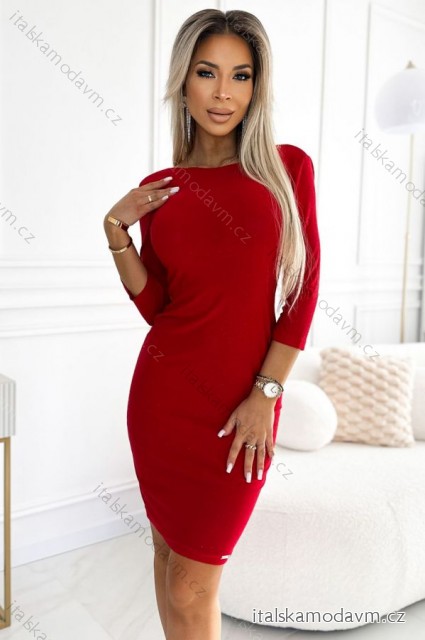 529-3 ELEONORA klasické šaty s výrezom na chrbte - červené s trblietkami