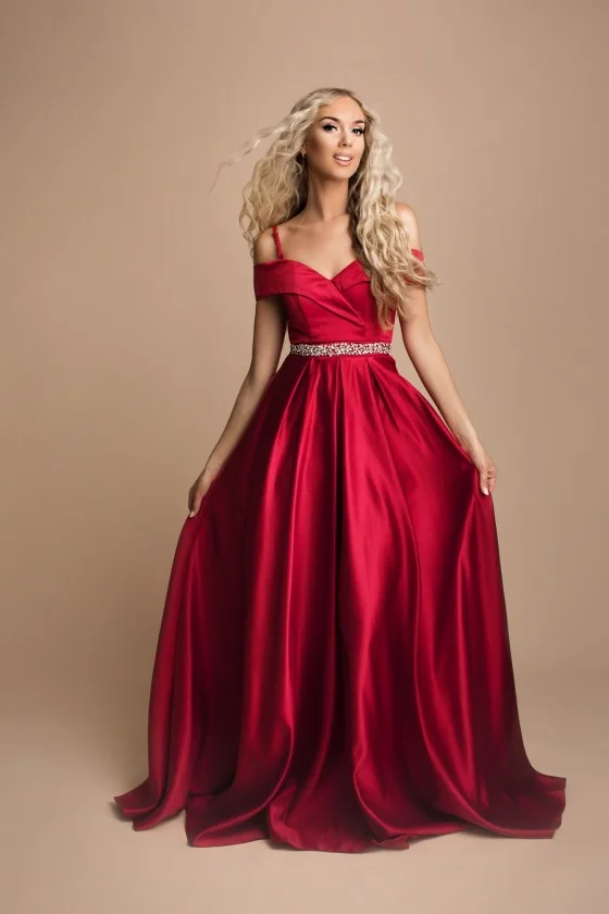 Šaty dlhé elegantné spoločenské carmen dámske (SL) FRANCÚZSKA MÓDA FMPEL24PATRICIA-4 červená S