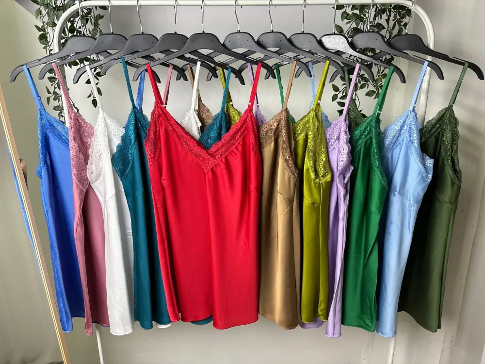 Tielko/spodná košieľka na ramienka dámska (S/M/L ONE SIZE) TALIANSKA MÓDA IMPLP2418700055