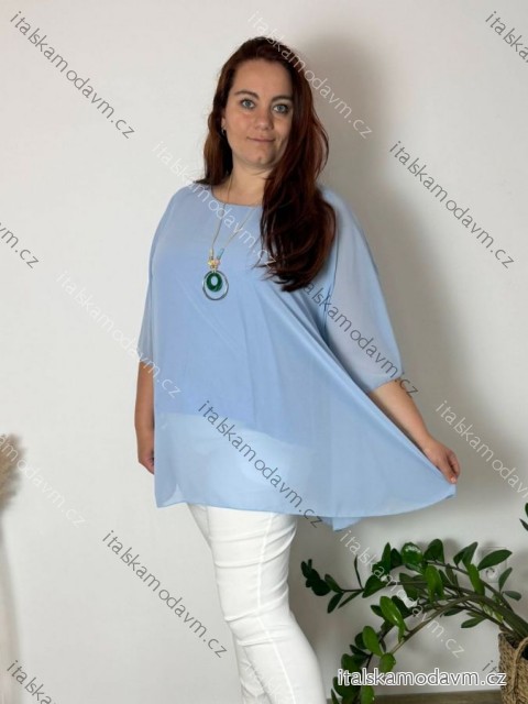Tunika elegantní s přívěskem krátky rukáv dámska nadrozmer ENNA (54/56/58 ONE SIZE) TALIANSKA MÓDA IMSM25ENNA/DU 54/56/58 svetlo modrá