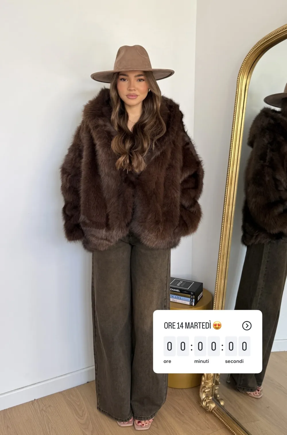 Kabátik zimný chlpatý dlhý rukáv dámsky (S/M/L ONE SIZE) TALIANSKA MÓDA IMPLP2516008038