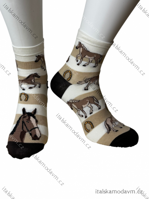 Ponožky veselé kôň dámske (35-37.38-40) POLSKÁ MÓDA DPP250826/DR