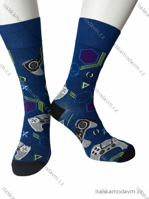 Ponožky veselé obrázkové slabé pánske herní  (41-43,44-46) POLSKÁ MODA DPP250820/DR