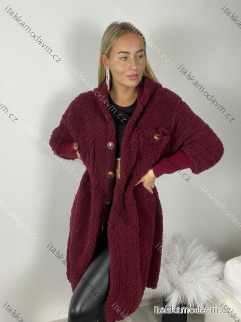 Kabát beránkový oversize na knoflíky dlouhý rukáv dámský (M/L/XL ONE SIZE) INDICKÁ MÓDA IMWK251111/DUR M/L/XL vínová