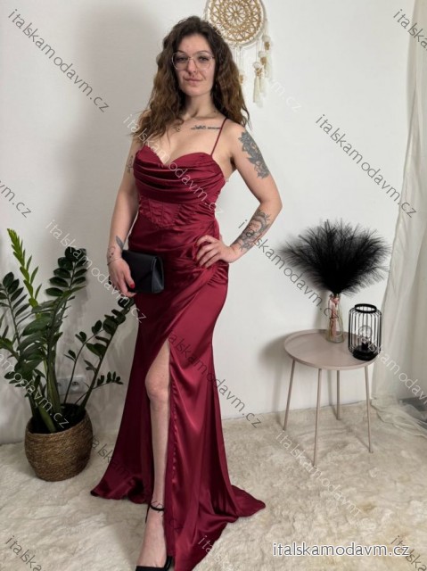 Šaty elegantní společenské na ramínka dámské (S/M ONE SIZE) ITALSKÁ MÓDA FMPCH26M-5050/DUR S vínová