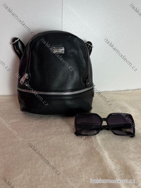 Batoh dámsky  Batoh dámský (24x19) TESSRA KABELKY TES262689-BB/DUR ONE SIZE čierna