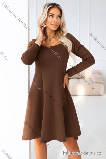 574-2 IVANA pohodlné trapézové šaty s výstřihem a dlouhým rukávem - čokoládové