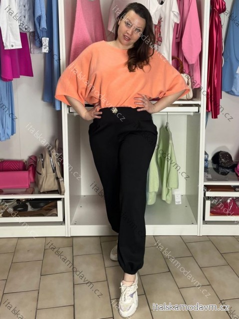 Tepláky elegantné dámske nadrozmer (44/46/48 ONE SIZE) TALIANSKA MÓDA IM426009/DUR 44/46/48 čierna