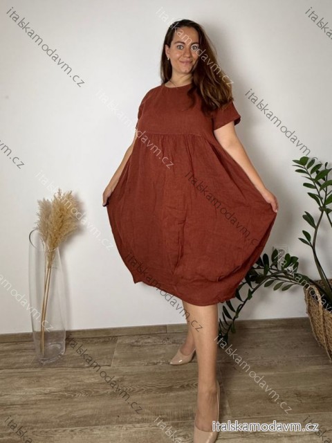 Šaty dlouhé lněné letní krátký rukáv dámské nadrozměr KRYSTA (50/52/54 ONE SIZE) IMPSM251010/DUR 50/52/54 červená cihlová